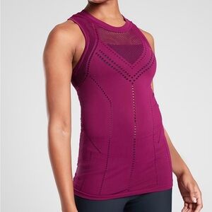 Athleta oxygen magenta workout top